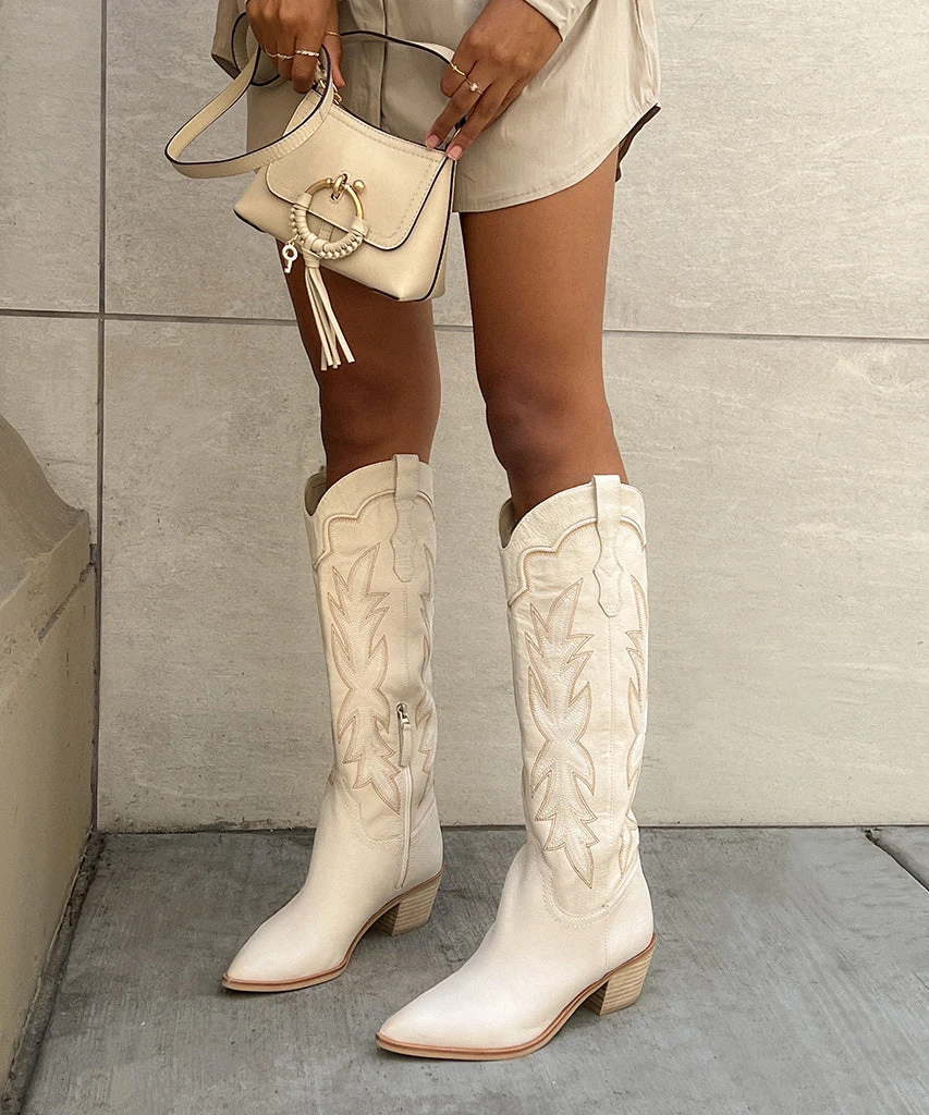 SHIREN BOOTS SAND NUBUCK - Image 2