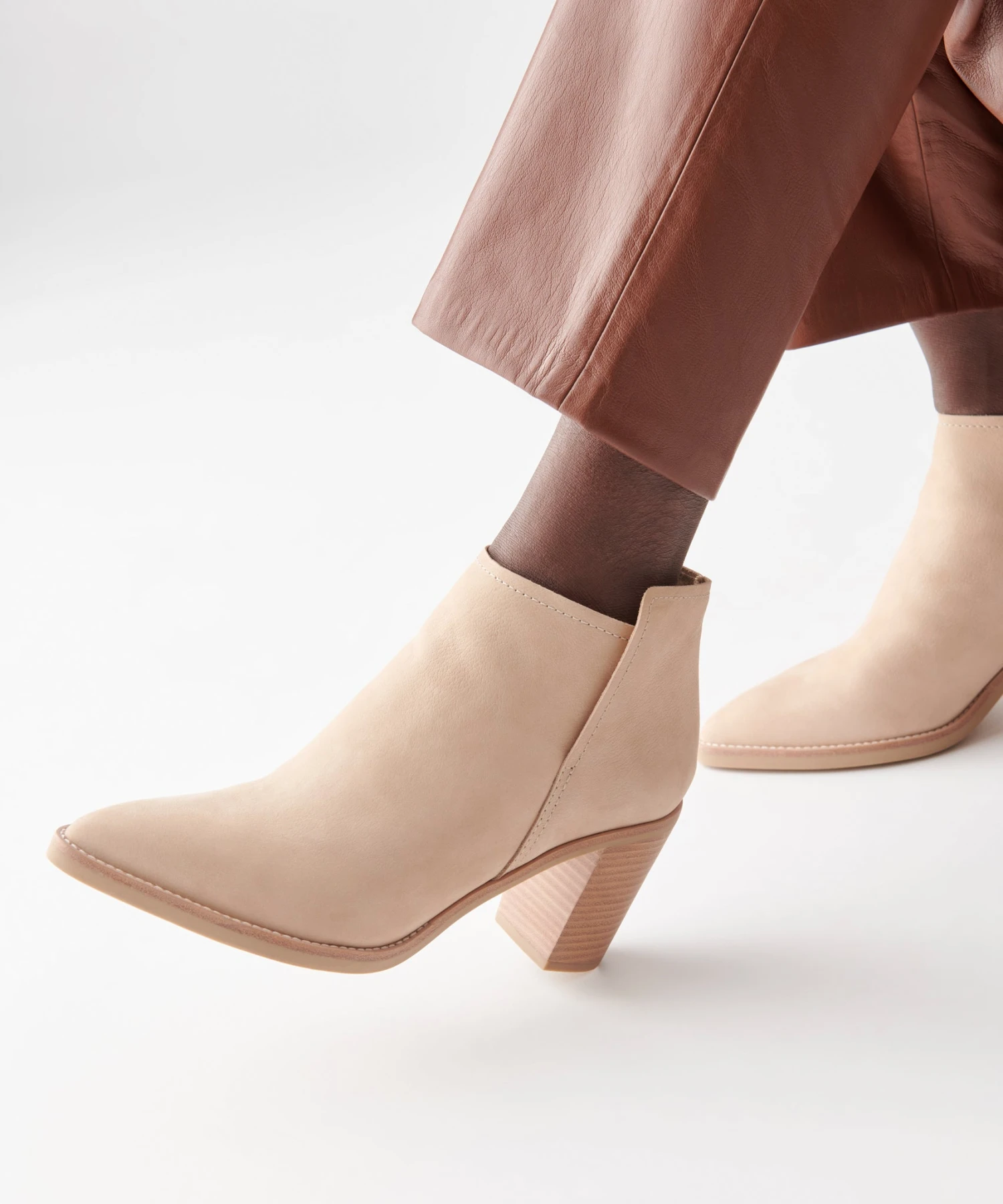 SPADE WIDE BOOTIES DUNE NUBUCK - Image 2