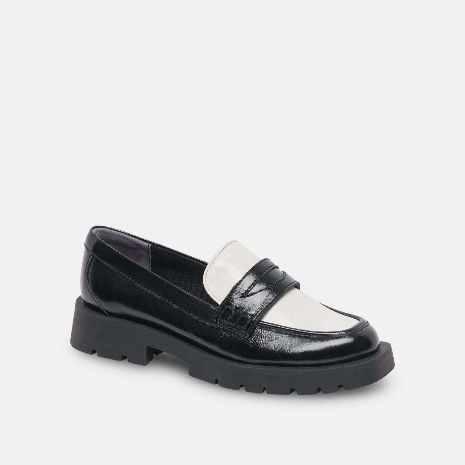 Dolce Vita ELIAS FLATS BLACK WHITE CRINKLE PATENT - Image 4