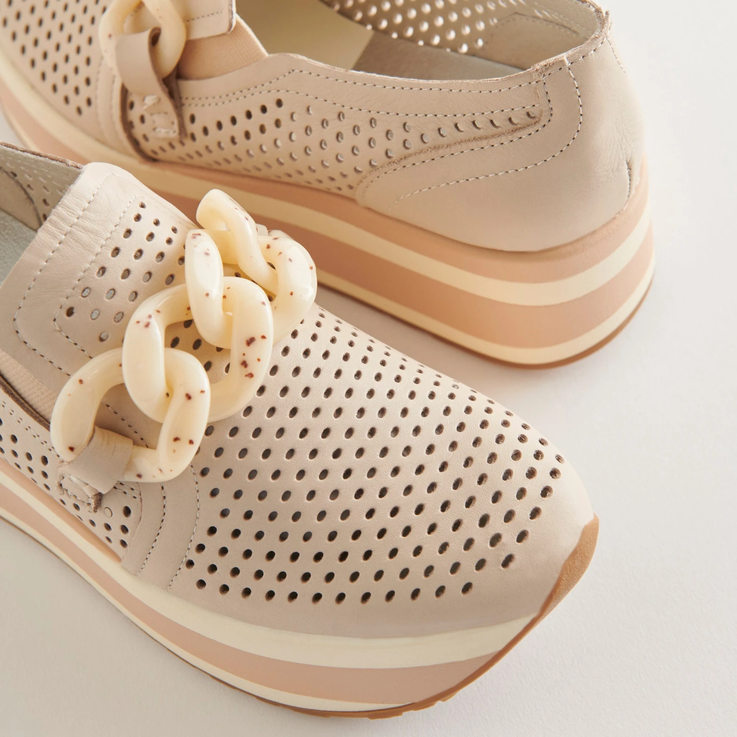 JHENEE PERFORATED SNEAKERS SAND NUBUCK - Image 3
