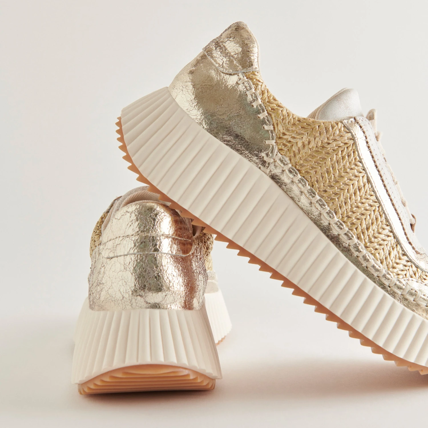 Dolce Vita DOLEN SNEAKERS GOLD KNIT - Image 3