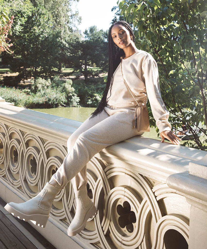 HOVEN STUD H2O BOOTS IVORY LEATHER - Image 4