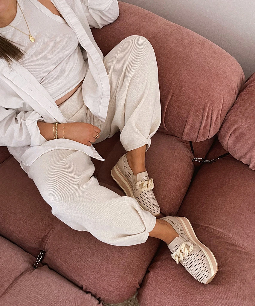 JHENEE PERFORATED SNEAKERS SAND NUBUCK - Image 2